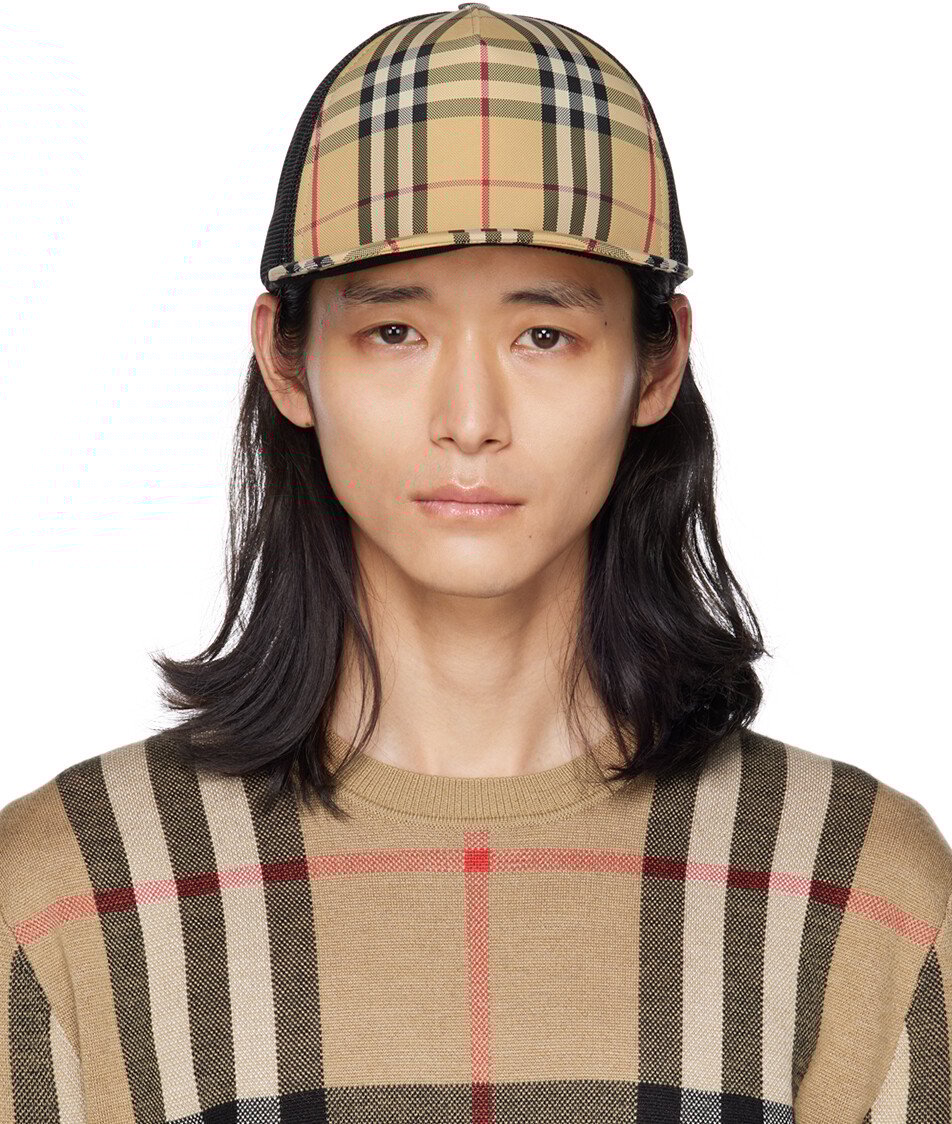 

Бежево-черная кепка в клетку Burberry