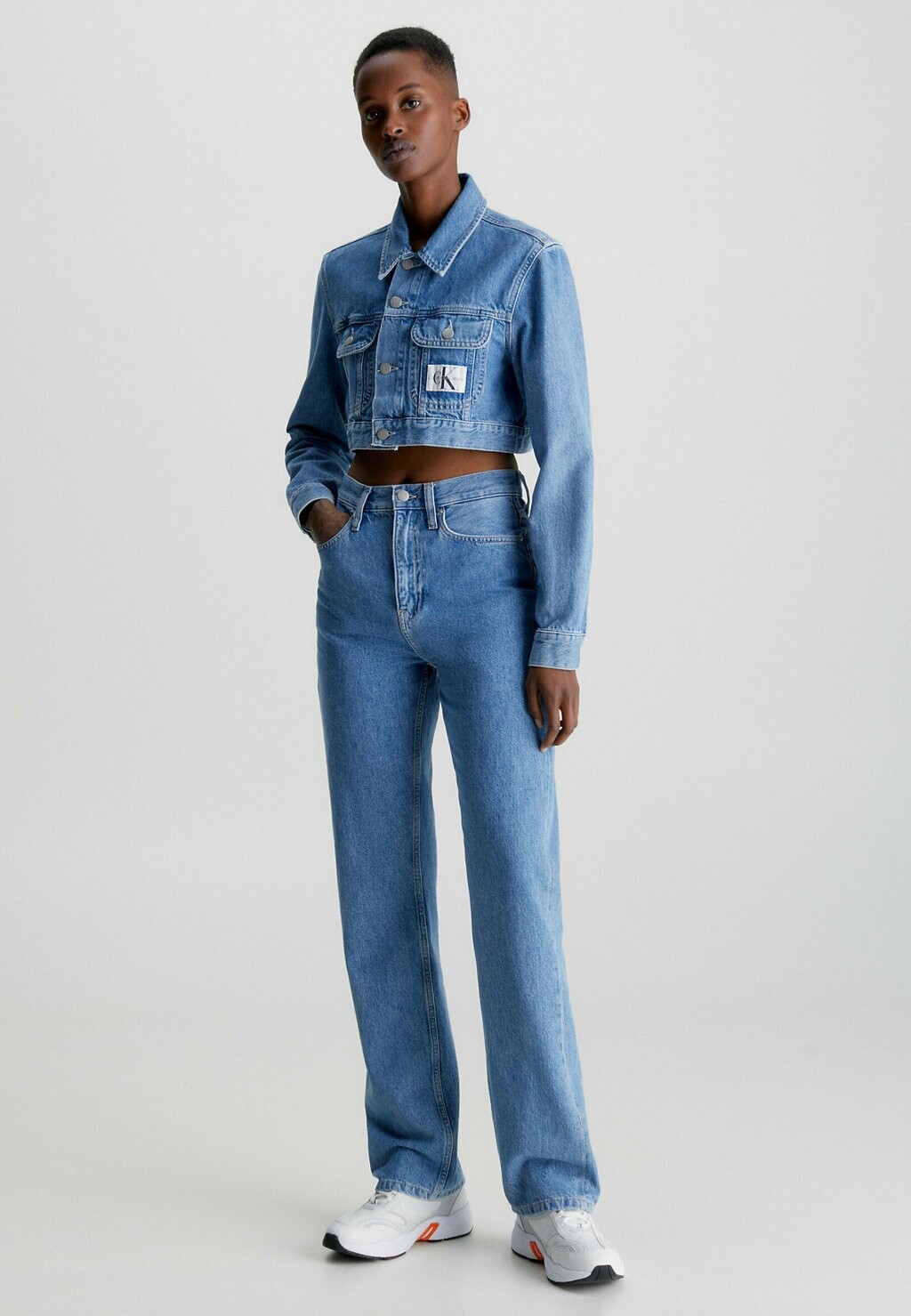 

Джинсы прямого кроя Calvin Klein Jeans