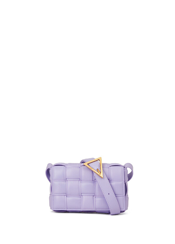 

Бежевая вязаная женская кожаная сумка через плечо casette Bottega Veneta
