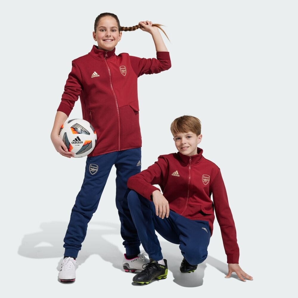 

Куртка Adidas HZ2078