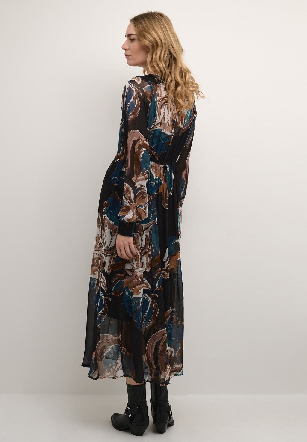 

Платье макси CRJASMINA Cream, цвет aqural print black