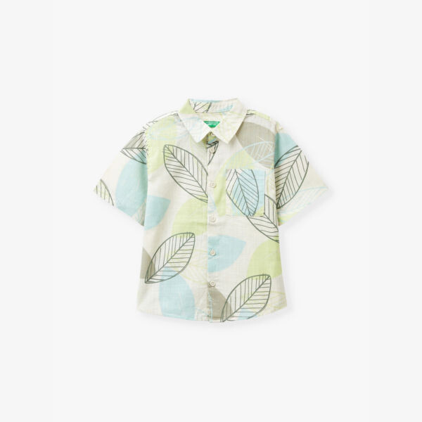 

Рубашка из хлопка с принтом тропических листьев и накладными карманами для детей от 18 месяцев до 6 лет Benetton, мультиколор