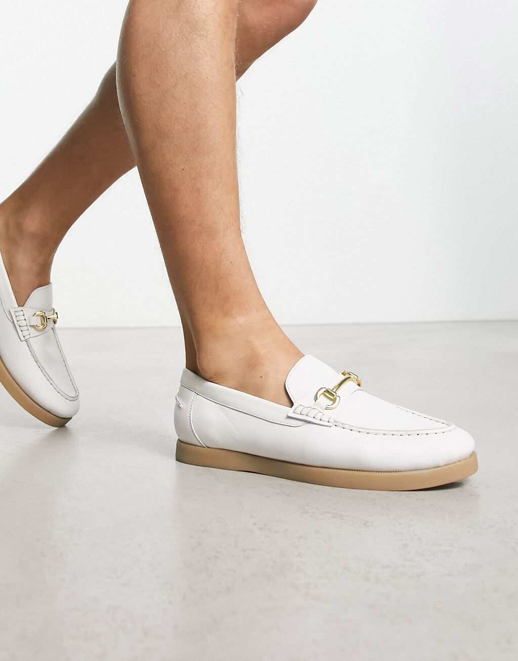 

Белые кожаные лоферы ASOS DESIGN с трензелем