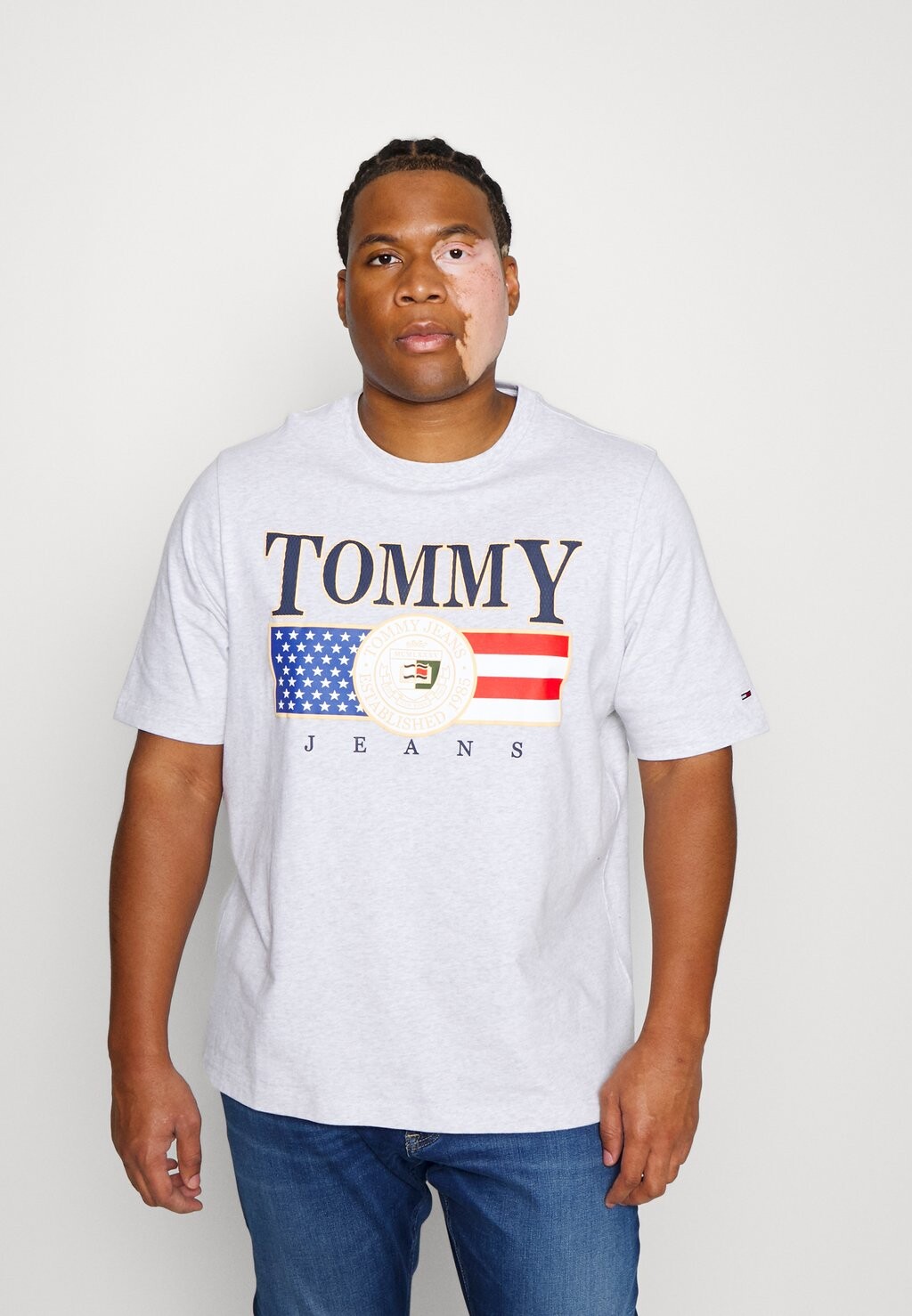 

Футболка с принтом Tommy Jeans by Tommy Hilfiger, серый меланж