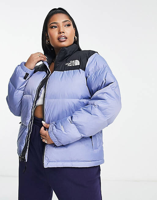 

Синий пуховик The North Face Plus 1996 Retro Nuptse