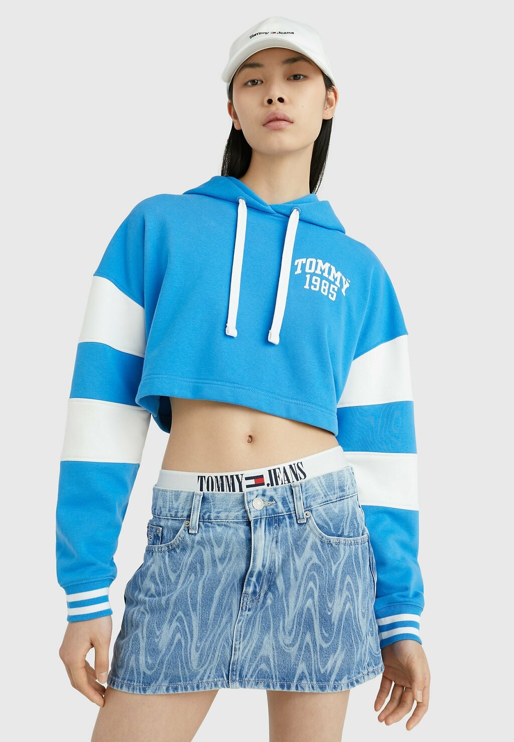 

Толстовка с капюшоном Tommy Jeans, синий