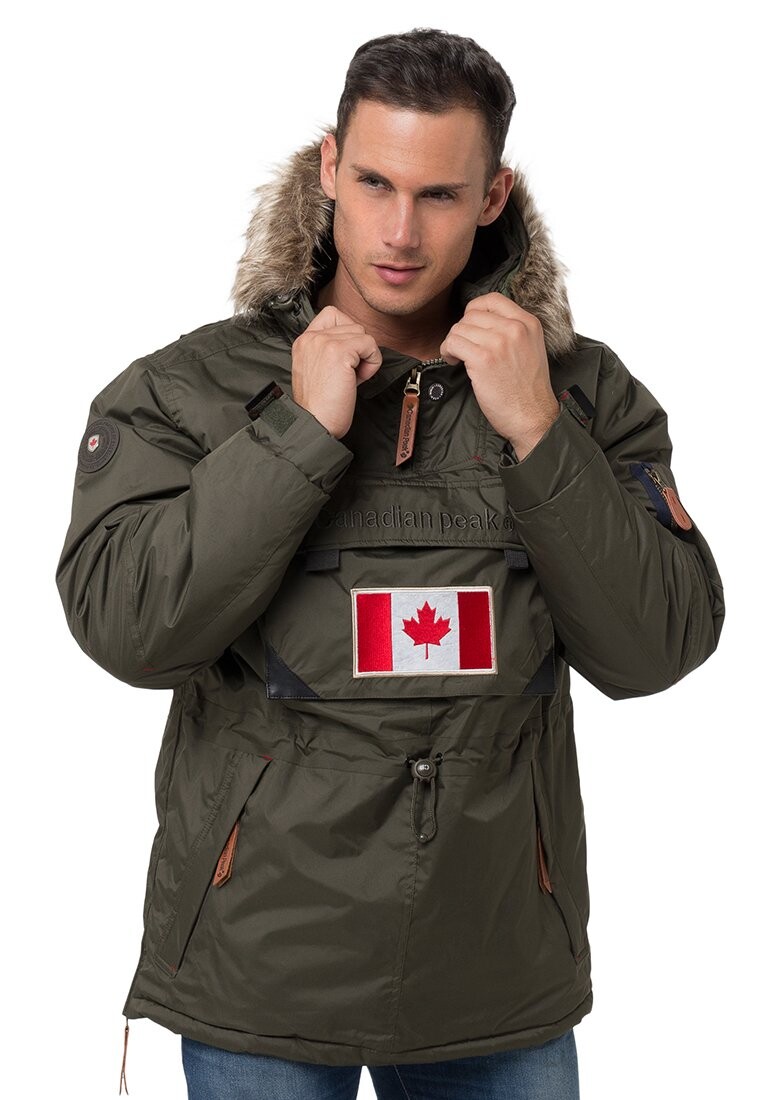 

Зимнее пальто Canadian Peak