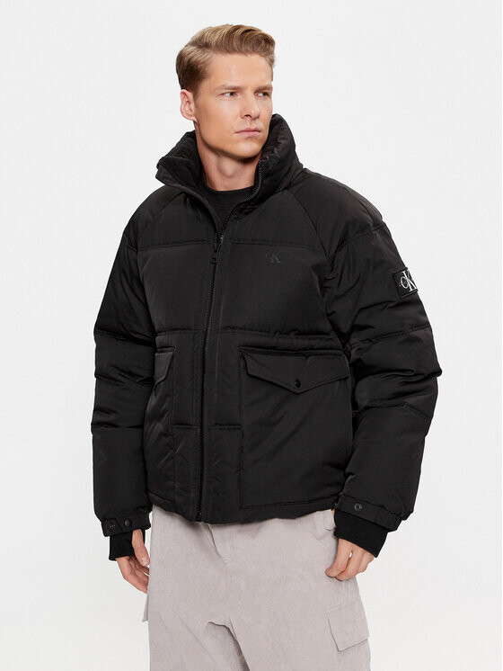 

Пуховик свободного кроя Calvin Klein, черный
