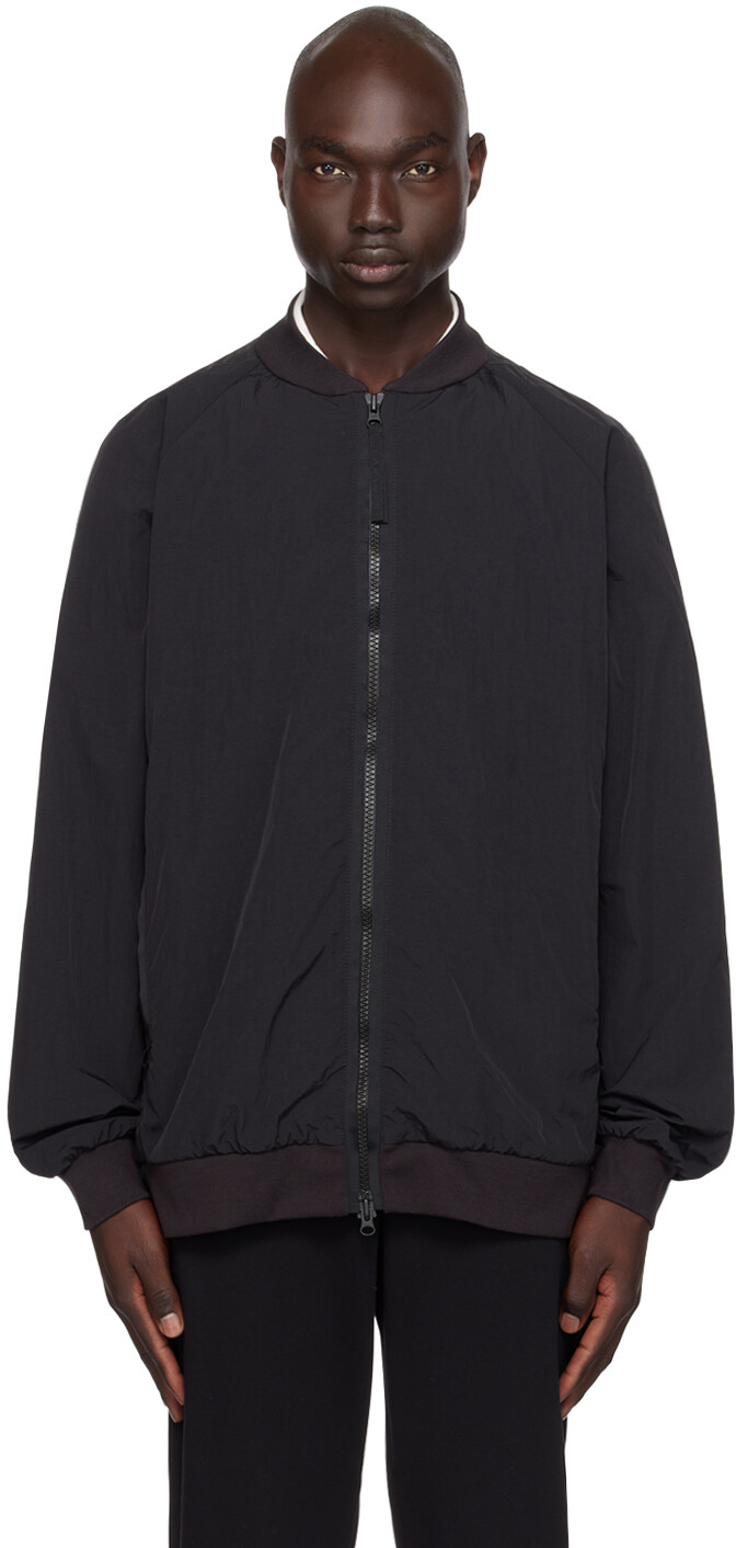 

Черный бомбер Faber Canada Goose