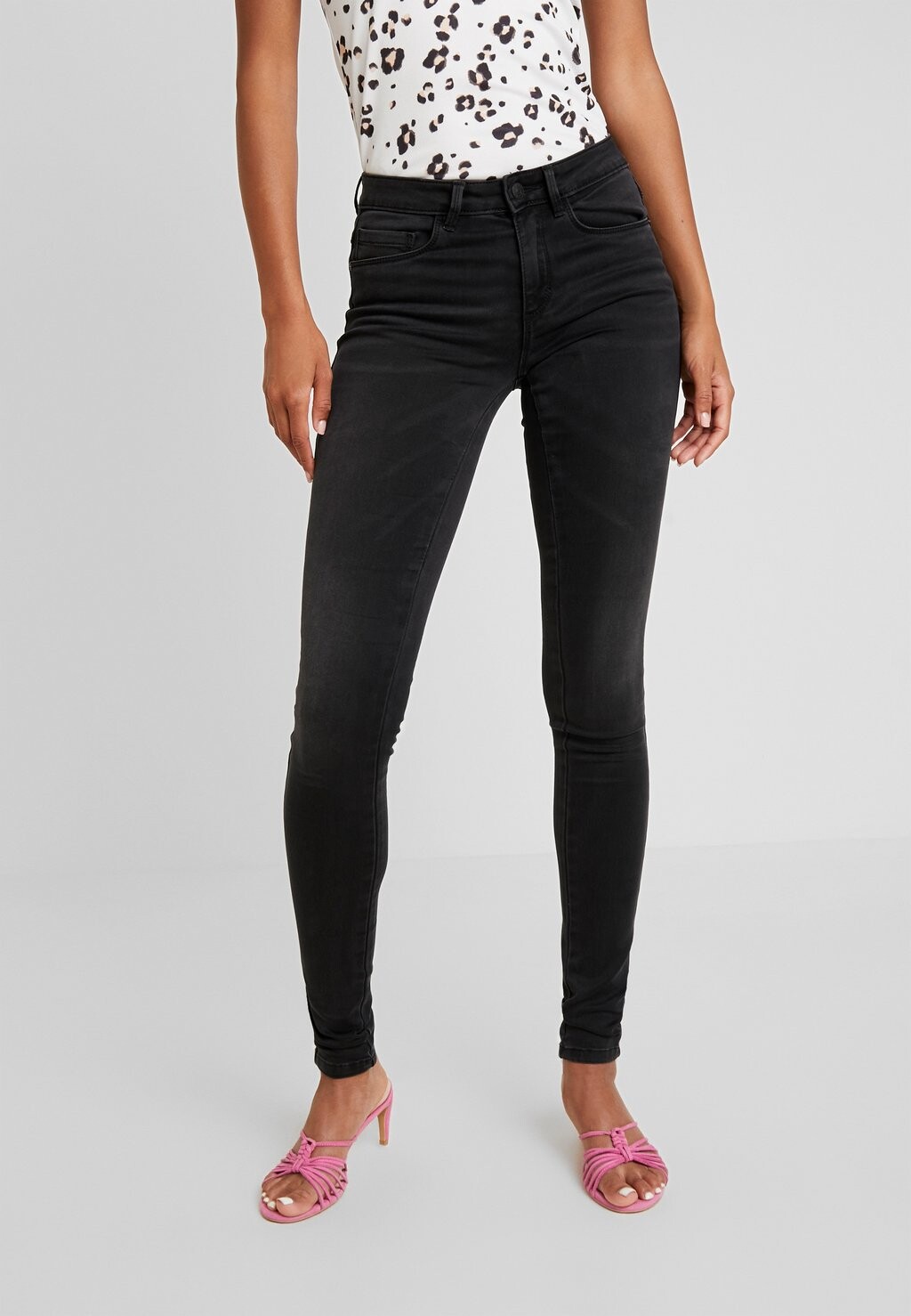 

Джинсы Skinny Fit ONLY Onlroyal, черный деним