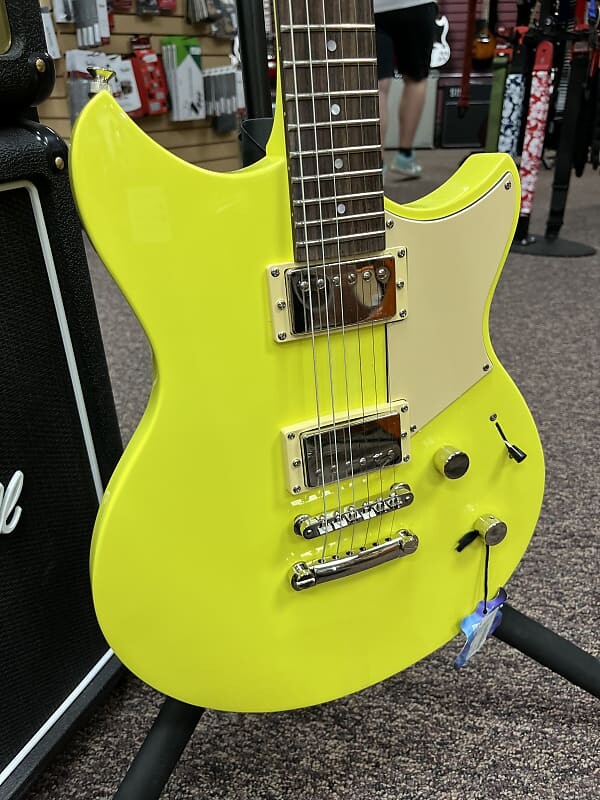 

Электрогитара Yamaha Revstar II RSE20 2022 - Present - Neon Yellow