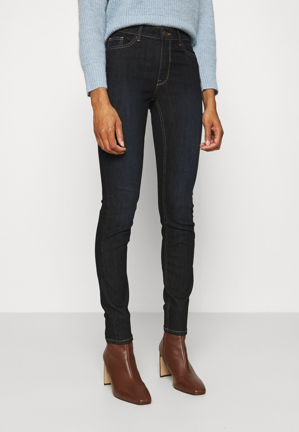 

Джинсы Skinny Fit Lindex