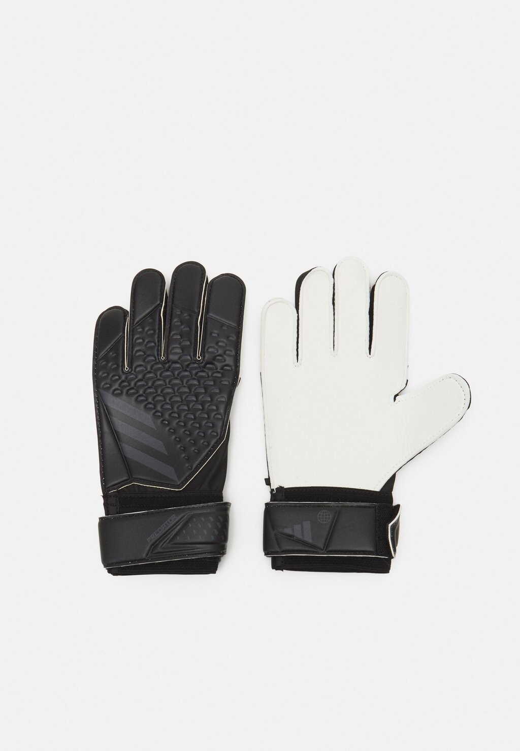 

Перчатки вратарские PREDATOR GOALKEEPER TRAIN Adidas, черные
