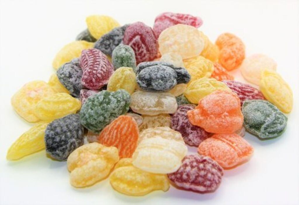 

100 г благородных фруктовых конфет - опыт ярмарочных конфет Pin24Shop