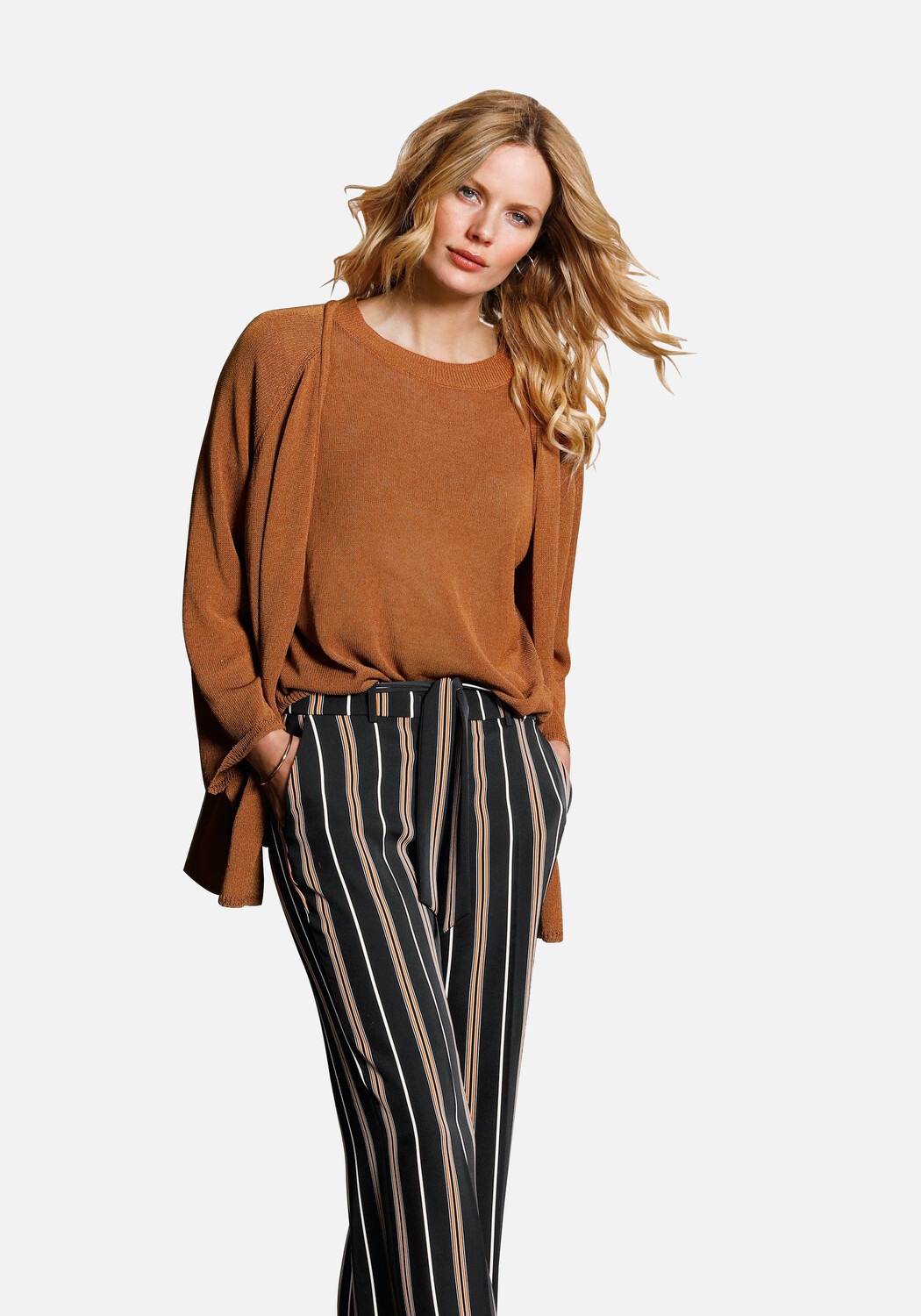

Толстовка DAY.LIKE Strickjacke Cardigan, коньячный