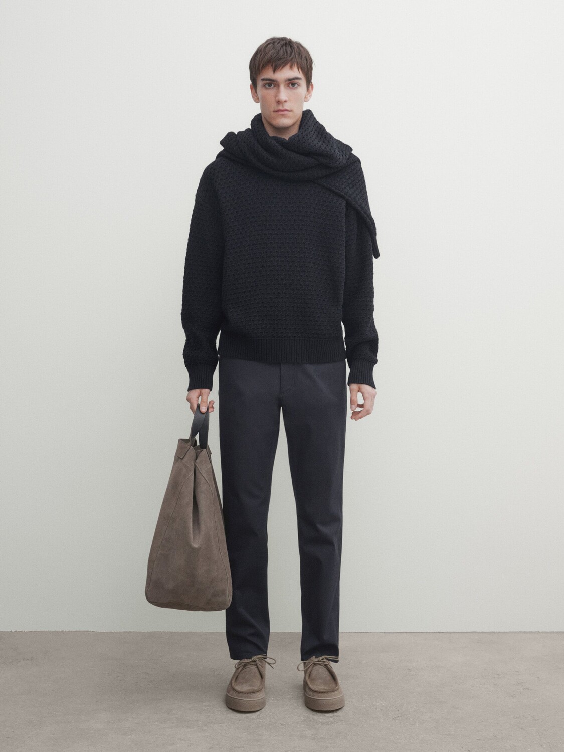 

Джинсовые брюки зауженного кроя Massimo Dutti, синий