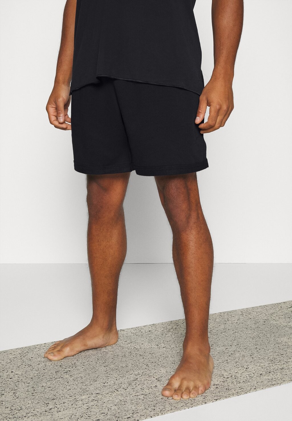 

Спортивные шорты SHORT CORE Nike Performance, черный