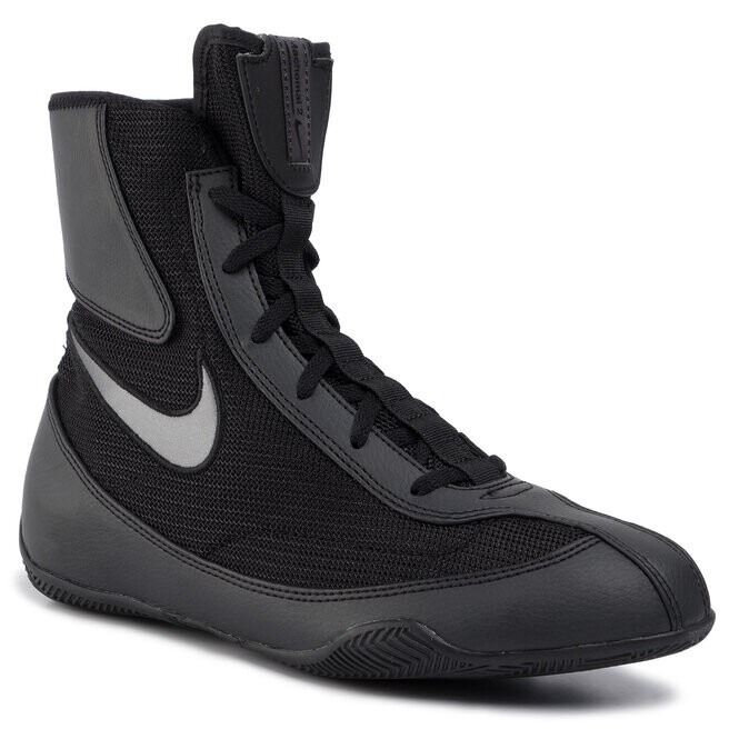 

Кроссовки Nike Machomai, черный