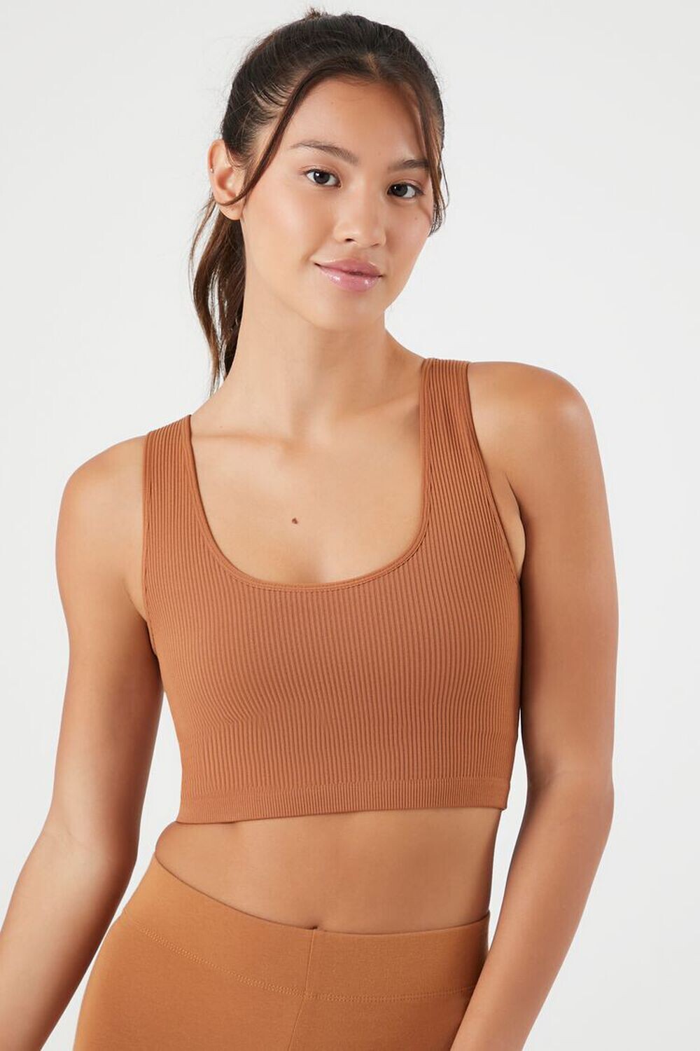 

Бесшовный спортивный бюстгальтер в рубчик Forever 21