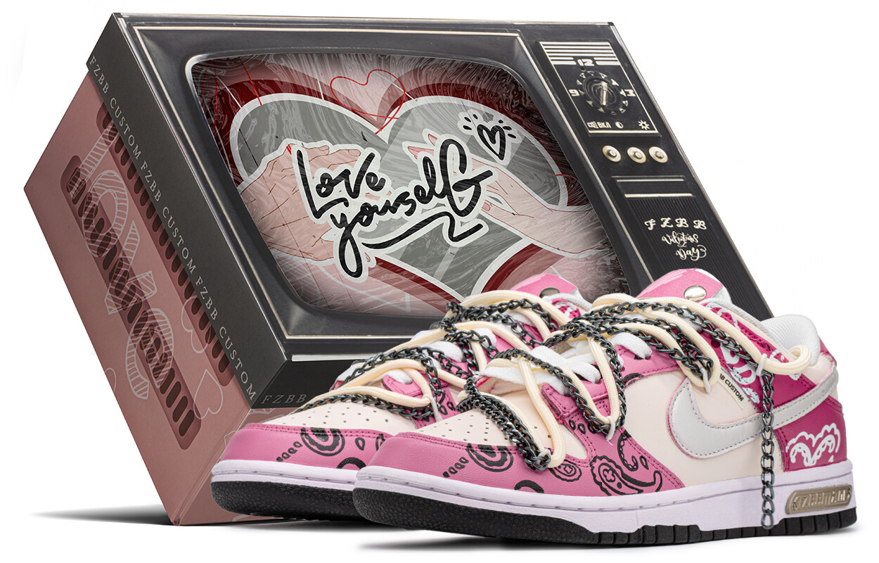 

Кроссовки Nike Dunk Skateboarding Shoes Women's Low-top Pink Silver, серебряный, Серый, Кроссовки Nike Dunk Skateboarding Shoes Women's Low-top Pink Silver, серебряный