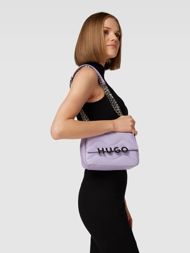 

Сумочка с стегаными швами модель "Лиззи" HUGO, сирень