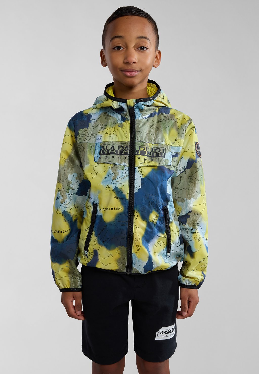 Тренировочная куртка Napapijri, цвет aop camou fd цена и фото