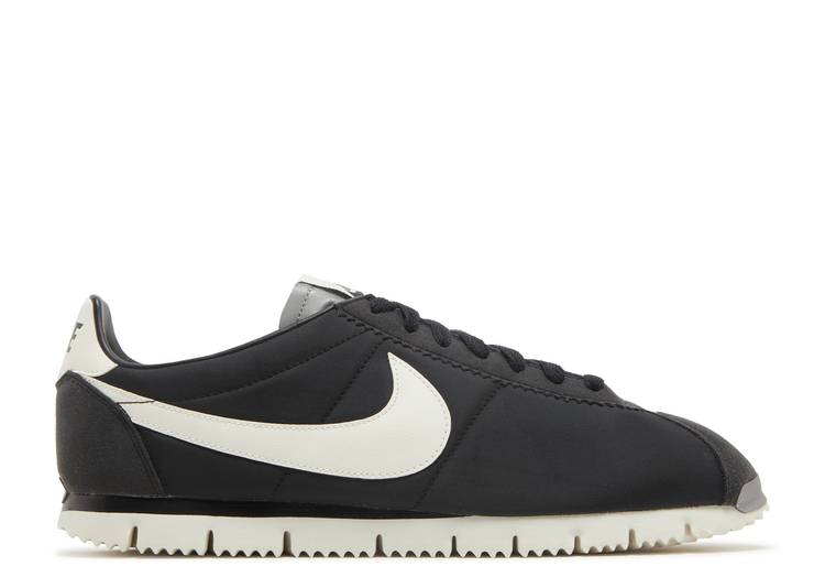 

Кроссовки Nike CORTEZ NM QS 'BLACK', черный