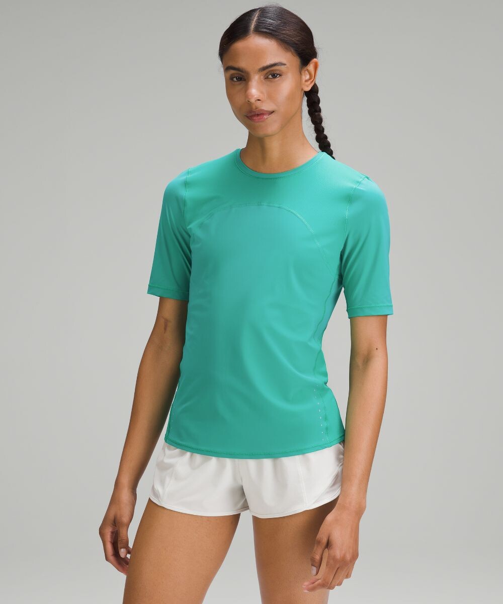 

Футболка Lululemon, зеленый