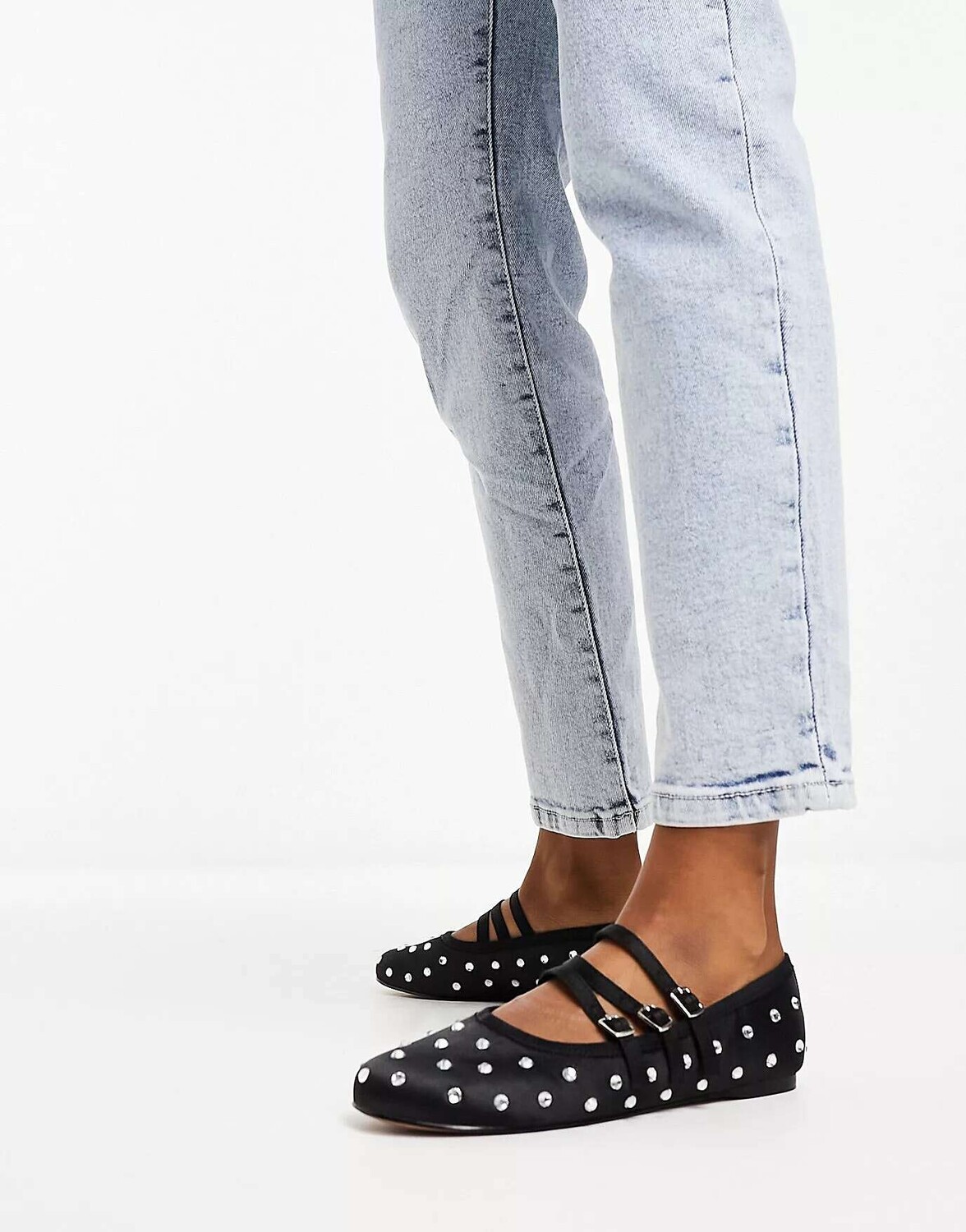 

Черные балетки с украшением ASOS Libra