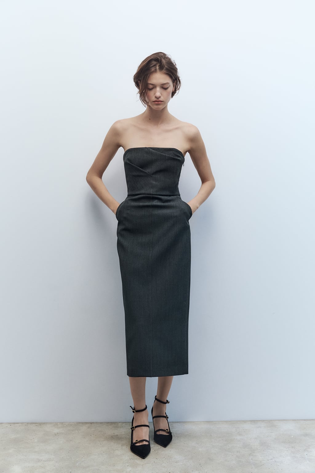 

Бархатные туфли на высоком каблуке ZARA, черный