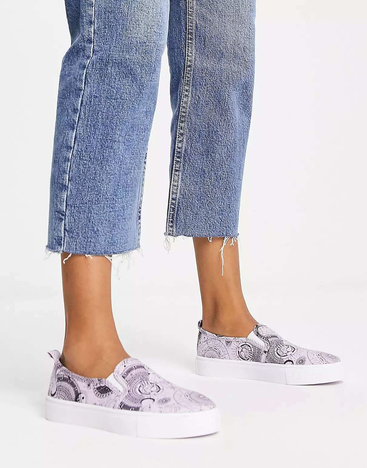 

Сиреневые слипоны с небесным принтом ASOS Dotty