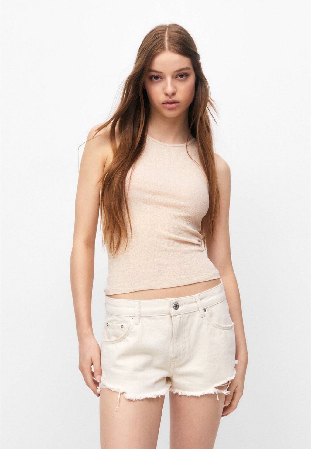 

Джинсовые шорты PULL&BEAR
