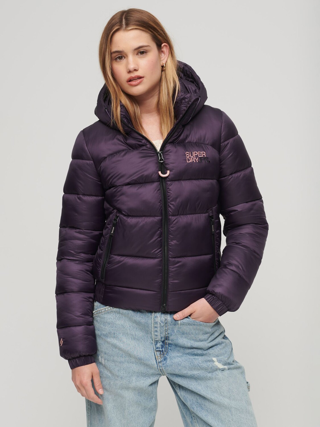 

Спортивная куртка-бомбер-пуховик Superdry, паслен фиолетовый
