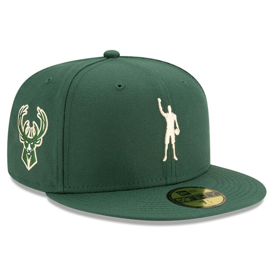 

Бейсболка New Era Milwaukee Bucks, зеленый