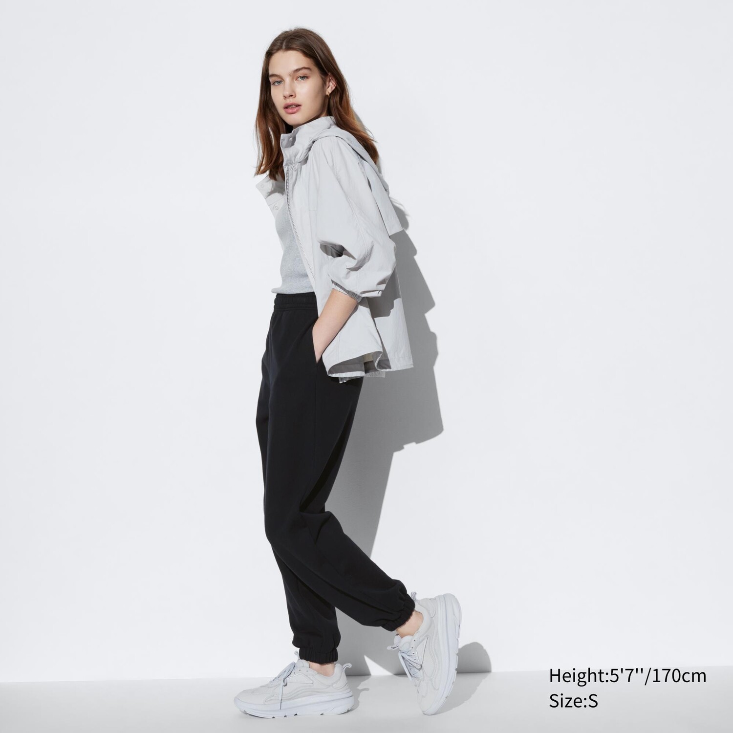

Брюки из плюша UNIQLO, черный