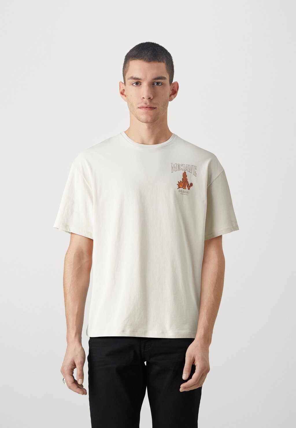 

Футболка с принтом JORMOJAVE TEE UNISEX Jack & Jones, цвет moonbeam