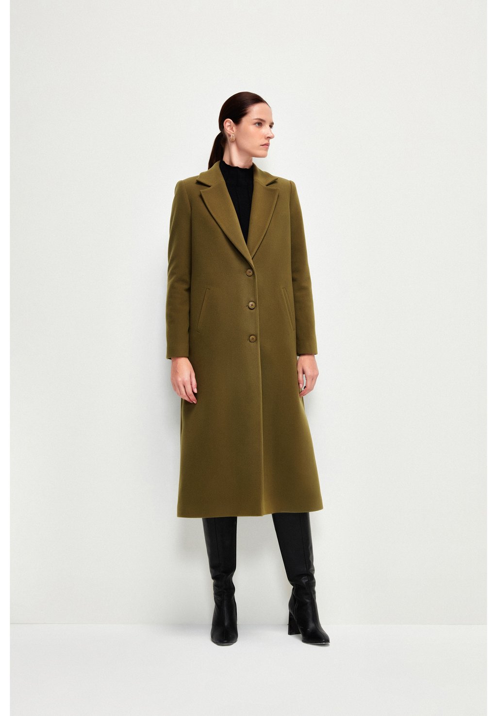 Классическое пальто , цвет olive adL