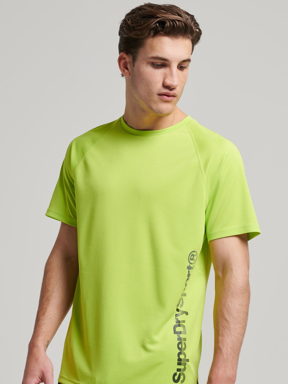 

Спортивный топ с логотипом Superdry Train Active