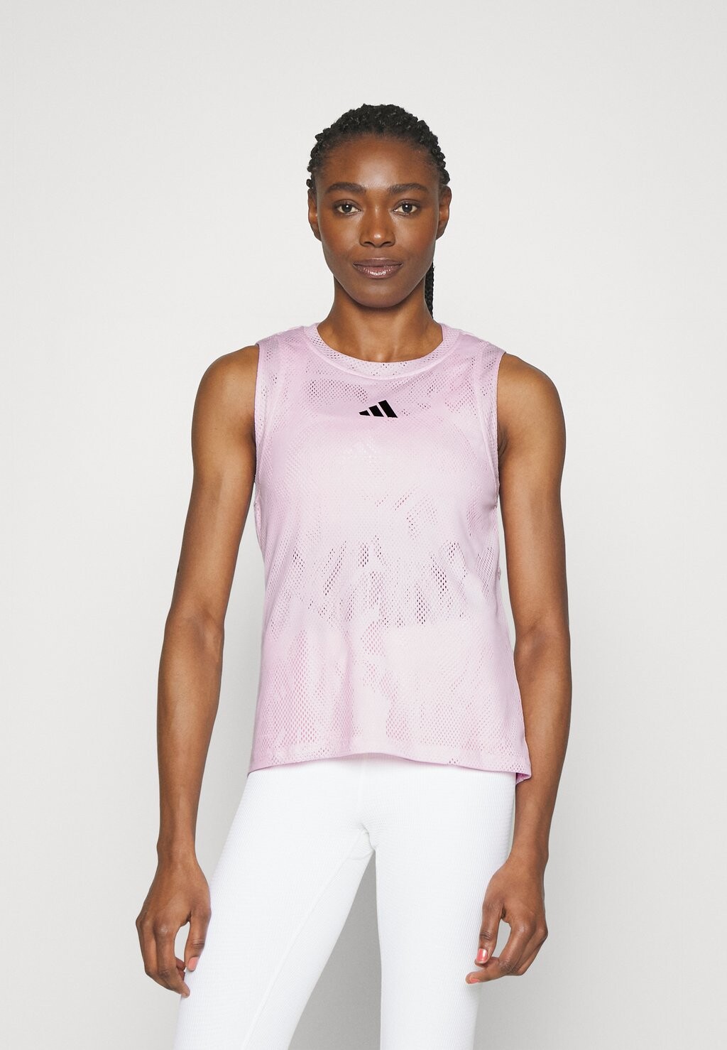 

Топ Adidas