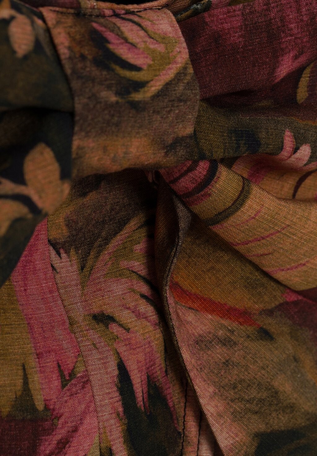 

Топ Crop With Knotted Back adL, принт хаки