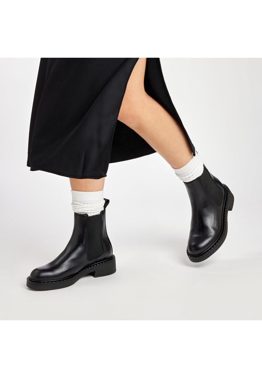 

Ботильоны With Bold Frau Shoes, черный