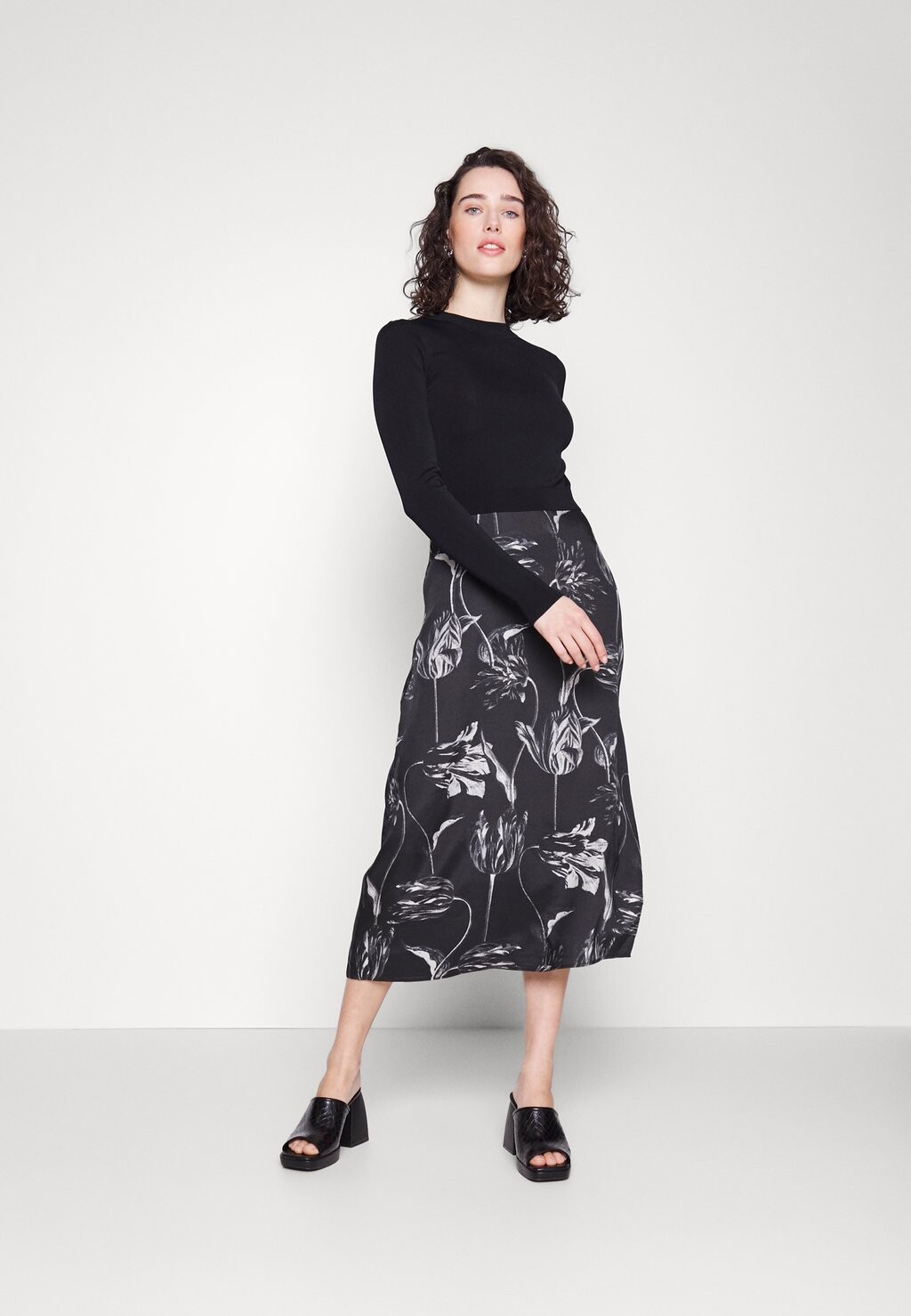 

Платье-джемпер Ted Baker, черный