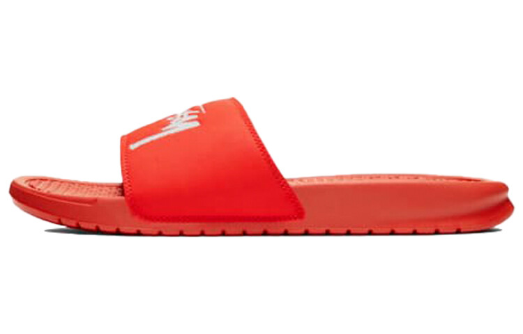 

Мужские спортивные тапочки Stussy X Nike Benassi Habanero, красные