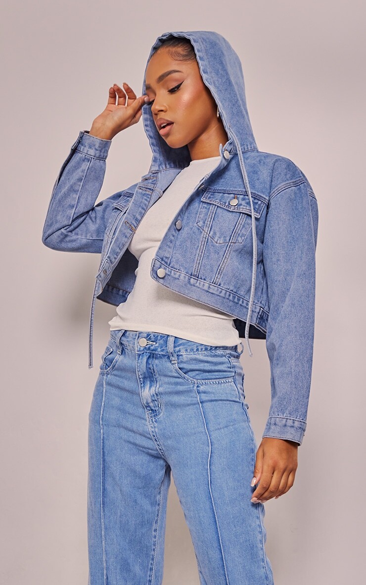 

PrettyLittleThing Укороченная джинсовая куртка с капюшоном синего цвета, Синий