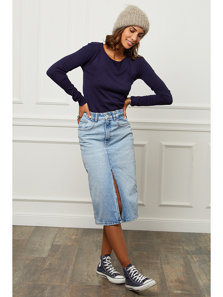 

Свитер Soft Cashmere, темно-синий