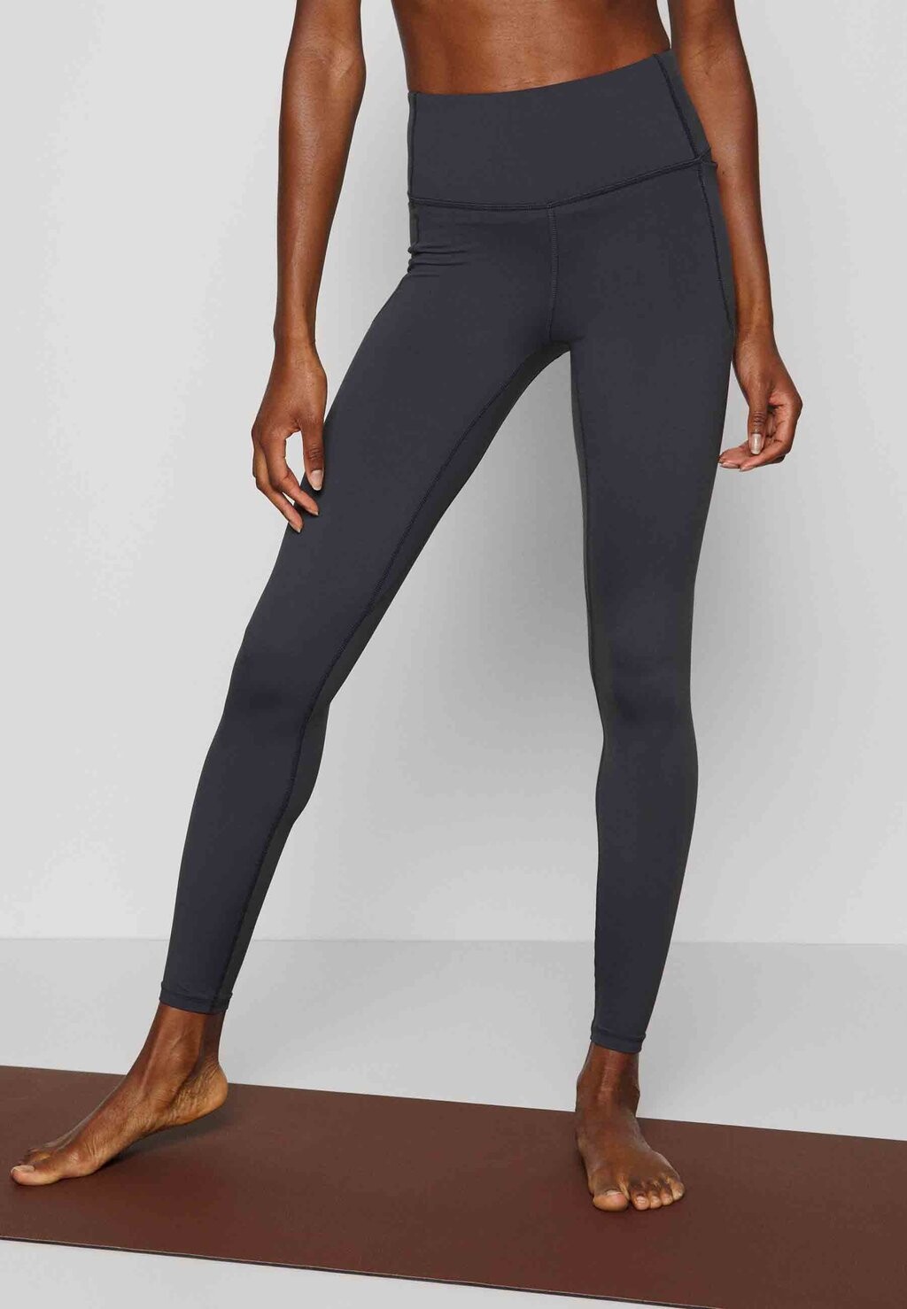

Леггинсы Under Armour, серый