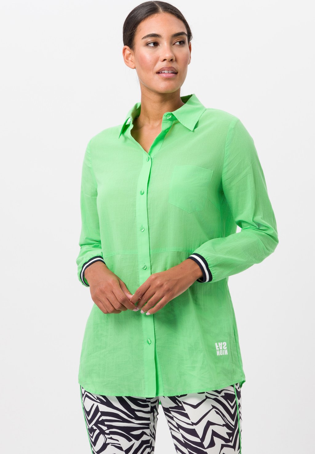 цена Блузка-рубашка TUZZI, цвет fresh green