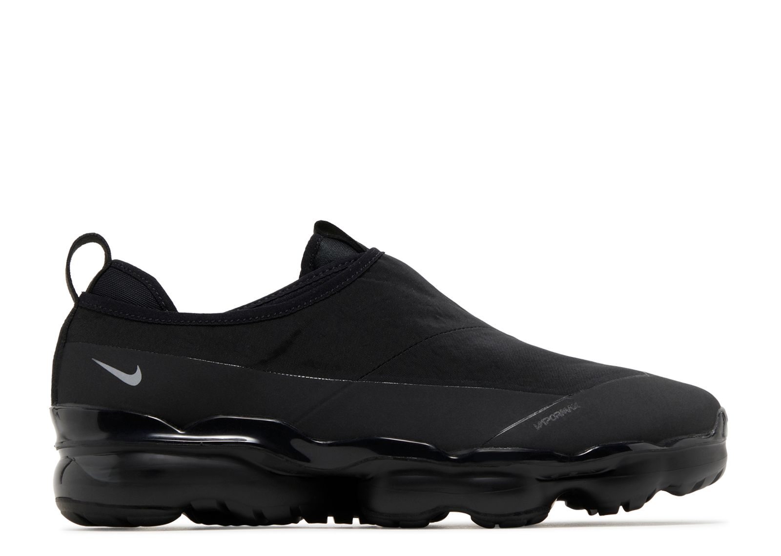 Кроссовки Nike Vapormax Moc Roam 'Black', черный