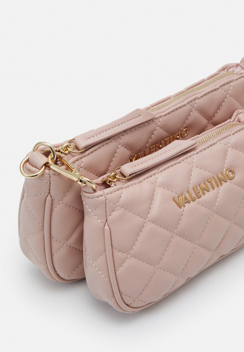 

Сумка через плечо Valentino