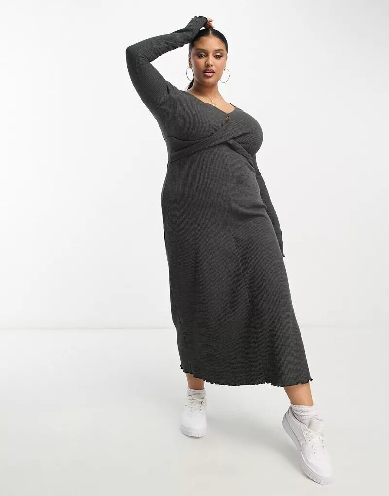 

Темно-серое платье миди с длинными рукавами и крест-накрест ASOS DESIGN Curve